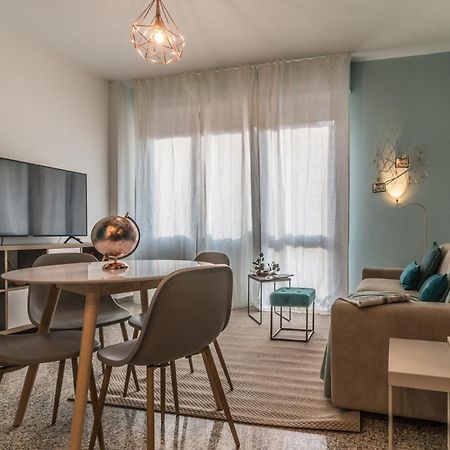 Boutique Apartments Collection-L'attimo Fuggente Sassari Esterno foto