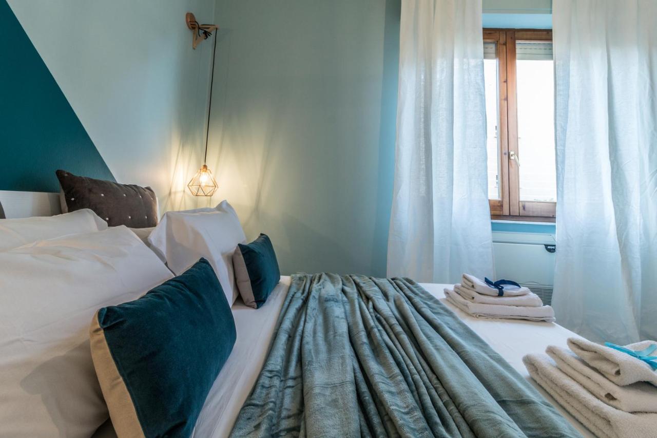 Boutique Apartments Collection-L'attimo Fuggente Sassari Esterno foto