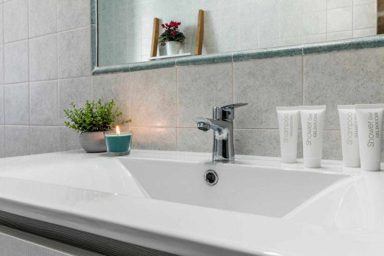 Boutique Apartments Collection-L'attimo Fuggente Sassari Esterno foto